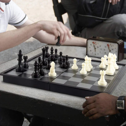 Magnetic & Folding Chess Set